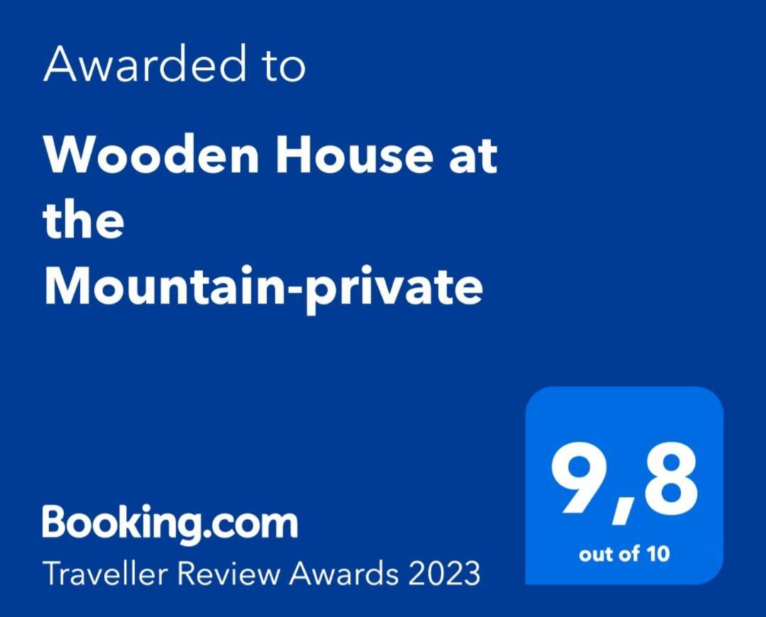 Wooden House At The Mountain-Private Guest House Paranimfoi Luaran gambar