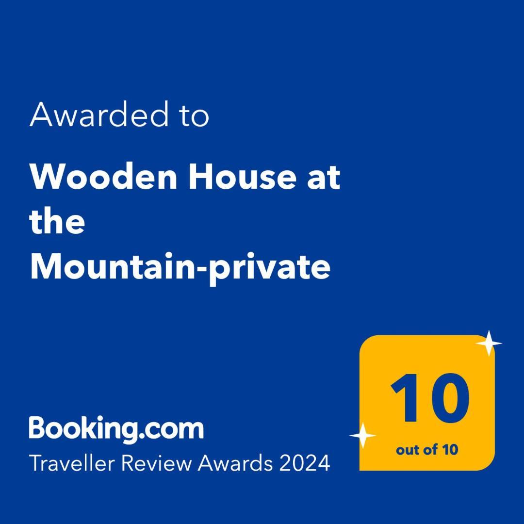 Wooden House At The Mountain-Private Guest House Paranimfoi Luaran gambar
